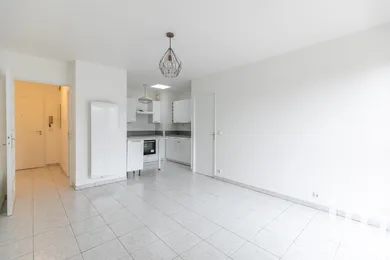 Apartment in Rosny-sous-Bois (93110)