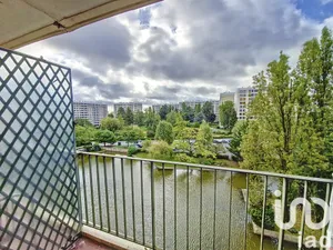 Apartment at Meudon (92360)