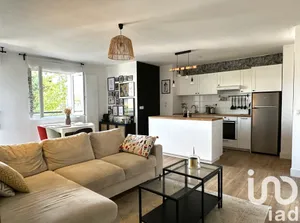 Apartment at Cesson (77240)