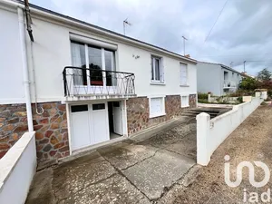 House at Coëx (85220)