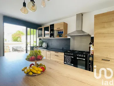 Building at La Rochelle (17000)