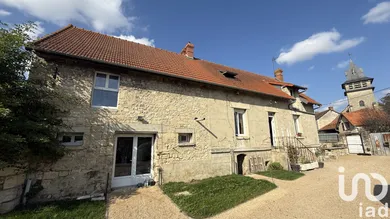 Village house in Moulins (02160)