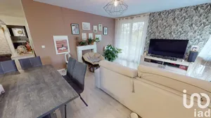 Apartment in Savigny-le-Temple (77176)