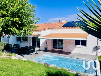 Maison traditionnelle à Venansault (85190)