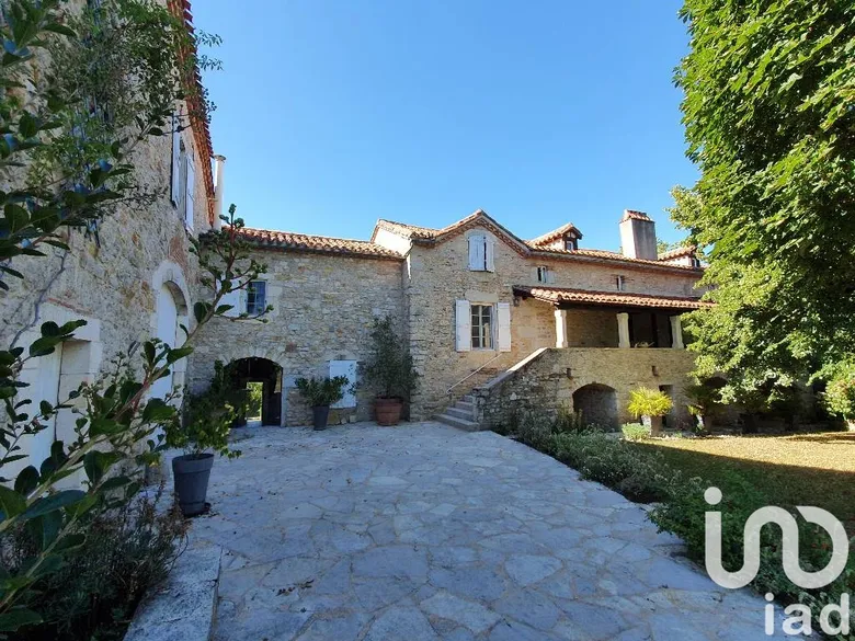 Maison 9 pièces 300 m² · à Arcambal · 300 m² · 473 000 €