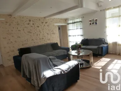 Maison traditionnelle à Everly (77157)