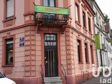 Building at Sausheim (68390)