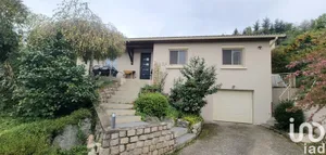 Maison traditionnelle à Saint-Jean-Bonnefonds (42650)
