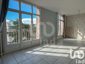 Apartment at Montluçon (03100)