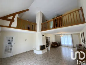 Maison traditionnelle à COMBREE (49520)