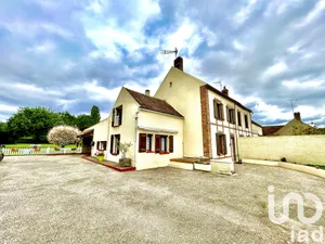 Maison de village à Fouchères (89150)