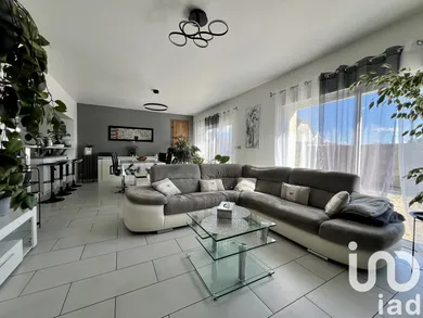 Maison à Saint-Nicolas-de-Bourgueil (37140)