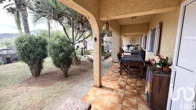 Maison traditionnelle à L'Étang-Salé les hauts (97427)