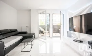 Apartment at Massy (91300)