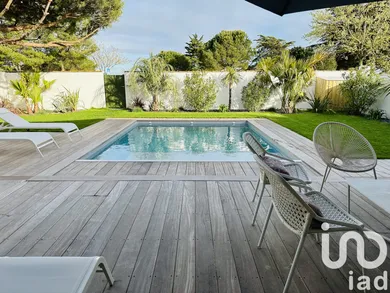 Traditional house at Rivedoux-Plage (17940)