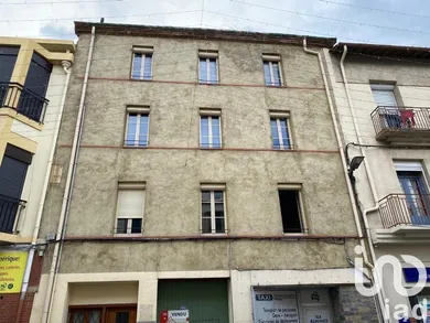 Immeuble à Ille-sur-Têt (66130)