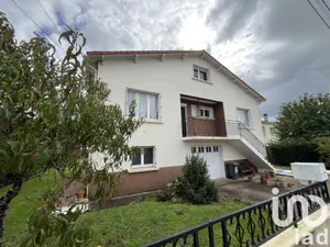 Maison traditionnelle à Châtillon-sur-Thouet (79200)