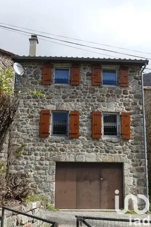 Village house at Burzet (07450)