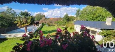 House at Caumont (27310)