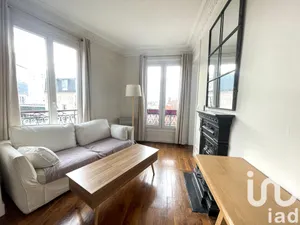 Apartment in Paris (75013)