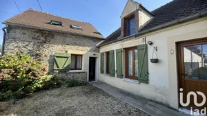 Maison à Villeneuve-les-Bordes (77154)