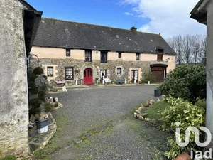 Traditional house at Éréac (22250)