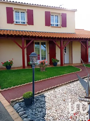 Village house at La Ferrière (85280)