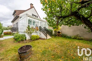 Traditional house at Chevilly-Larue (94550)