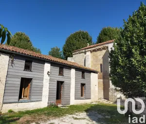Village house at Oulmes (85420)