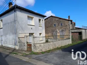 Maison de village à La Tâche (16260)