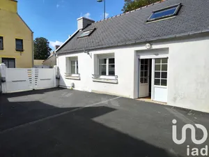 Traditional house in Plozévet (29710)