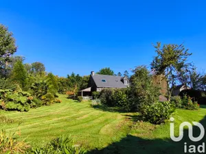 House at Montcuit (50490)