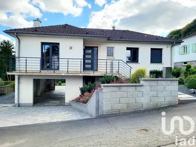 Traditional house at Mont-Saint-Martin (54350)