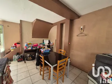 Townhouse in Saâcy-sur-Marne (77730)