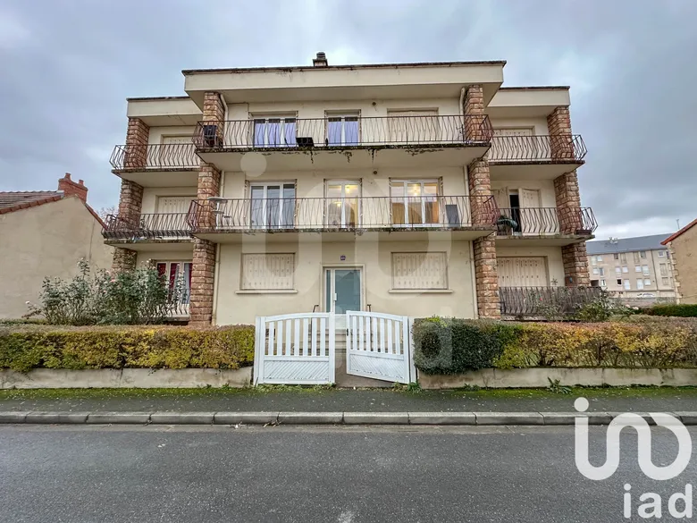 Appartement 3 pièces 57 m² · à Montluçon · 57 m² · 45 000 €