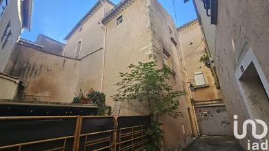Apartment in Pont-Saint-Esprit (30130)