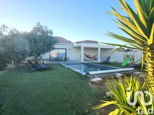 House at Paraza (11200)