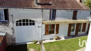 Maison de village à Genillé (37460)
