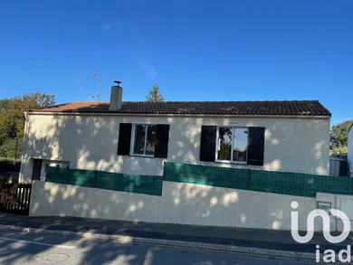 House at Dompierre-sur-Yon (85170)