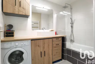 Townhouse at Artigues-près-Bordeaux (33370)