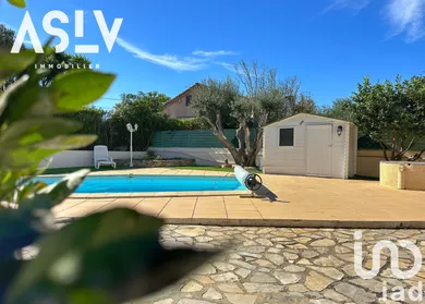 Apartment at Six-Fours-les-Plages (83140)