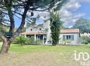 House at Blanquefort (33290)
