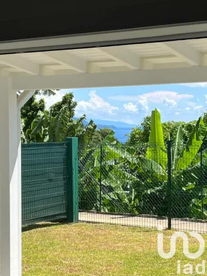 House at Trois Rivière (97114)