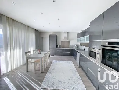 Maison à Terrasson-Lavilledieu (24120)