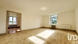 Immeuble à Bar-lès-Buzancy (08240)