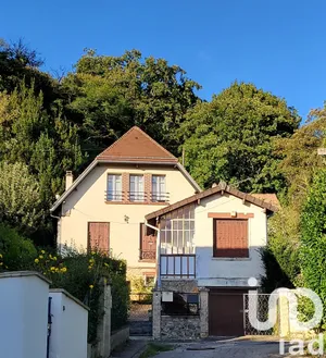 Maison à Jouy-en-Josas (78350)