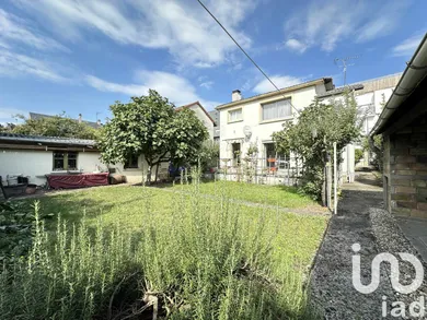 House at Achères (78260)