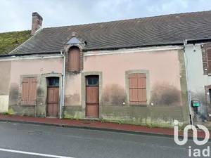Maison de ville à Saint-Germain-des-Prés (45220)