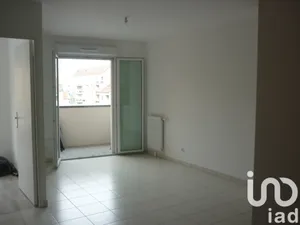 Apartment at Chilly-Mazarin (91380)
