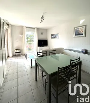 Apartment in Villenave-d'Ornon (33140)